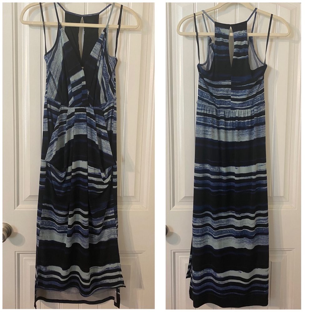 BCBG Generation Maxi / Midi Blue Striped Dress with Pockets